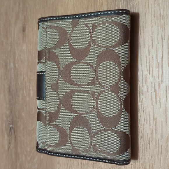 Vintage Coach Wallet - Picture 5 of 9